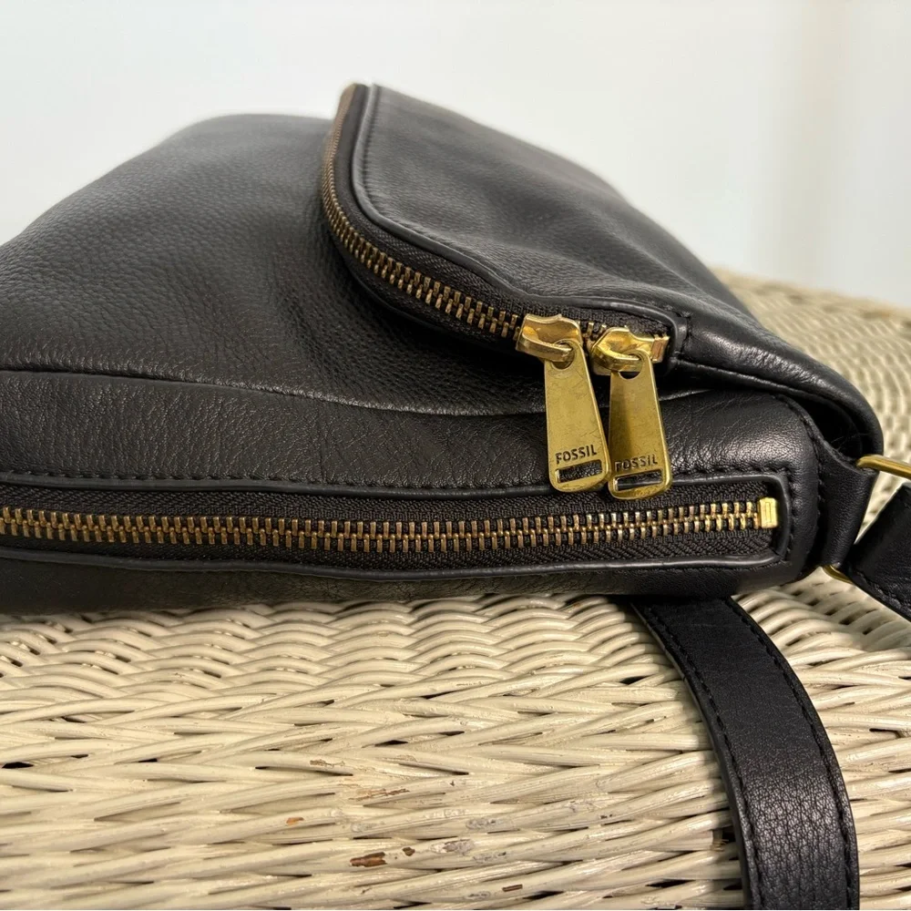 Fossil Preston Black Pebbled Leather Crossbody Bag - Picture 7 of 11